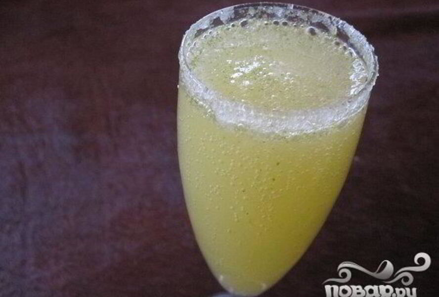 Коктейль Лимончелло с шампанским