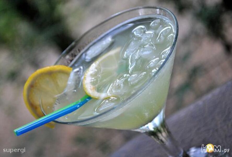 Огуречный лимонад