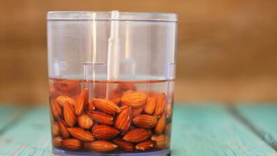 миндальное молоко