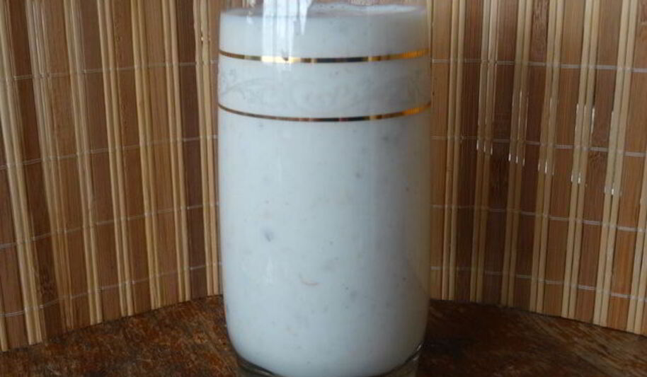 Рецепт бананова-кефирного смузи