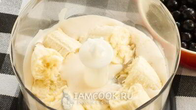 смузи из черной смородины