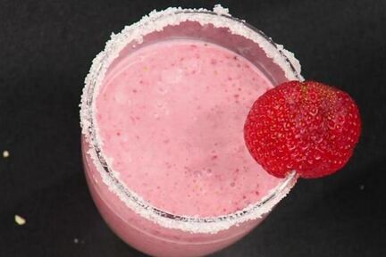 Смузи из клубники