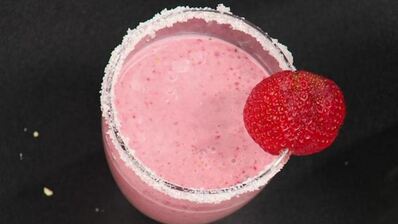 смузи из клубники