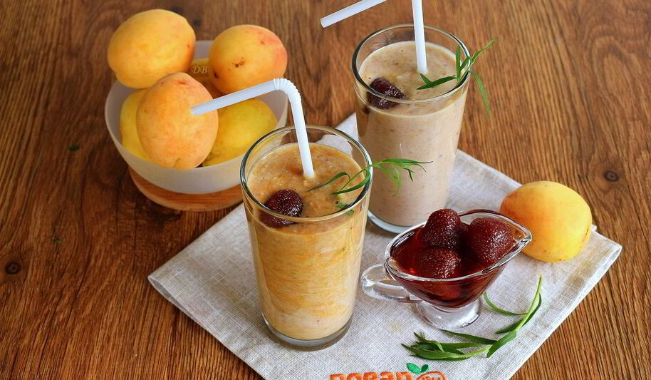 Рецепт смузей с тархуном и клубникой