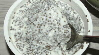 вишневый смузи-боул с чиа