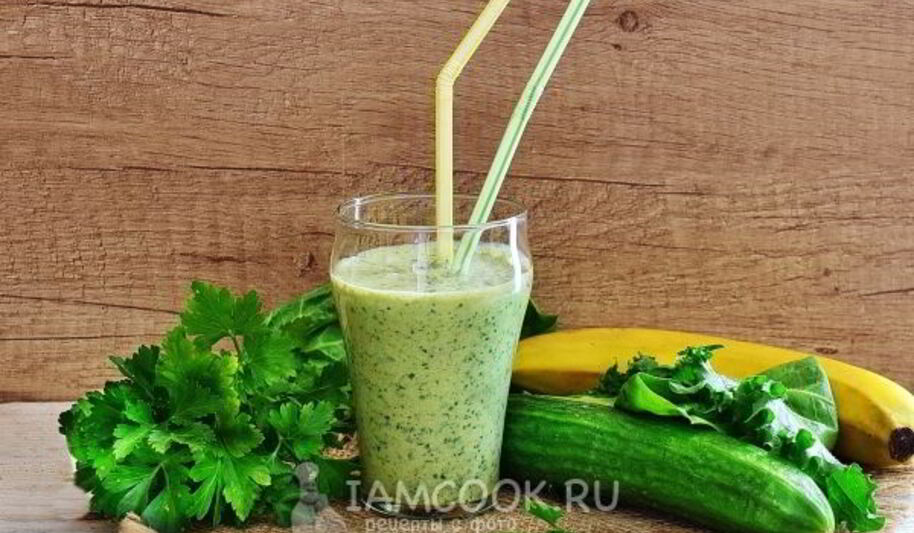 Рецепт зеленого коктейля на греческом йогурте