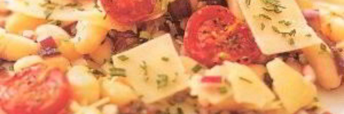 Фасолевый салат с запеченными помидорами