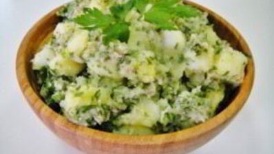 картофельный салат с луком