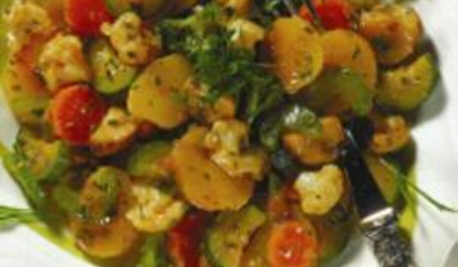 Рецепт картофельного салата с овощами