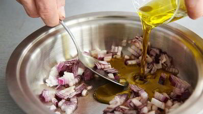 салат из молодого картофеля