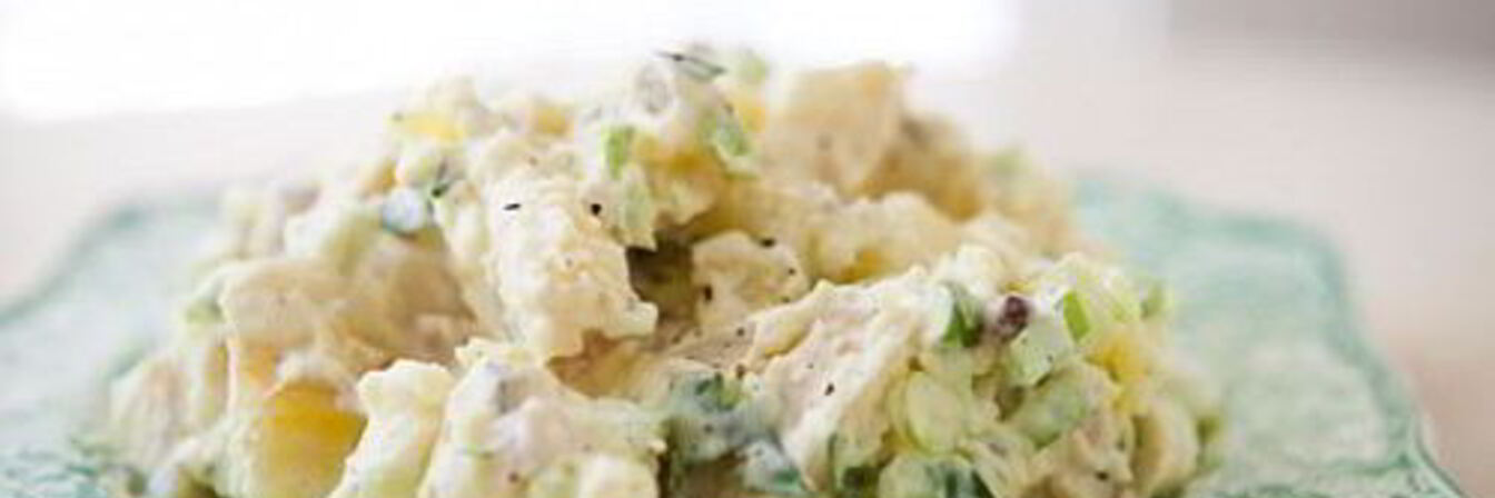 Салат картофельный под соусом по-татарски