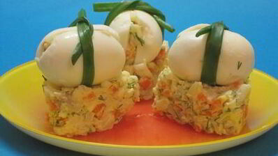 салат картофельный с сельдью