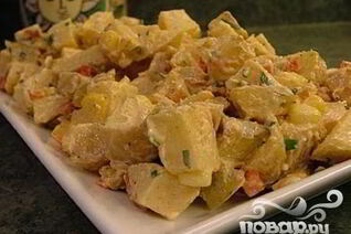 Салат с жареным картофелем