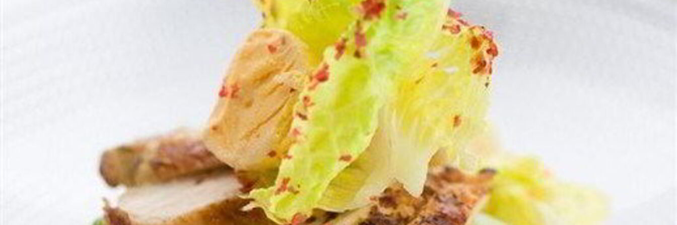 Оливье с филе цыпленка на гриле