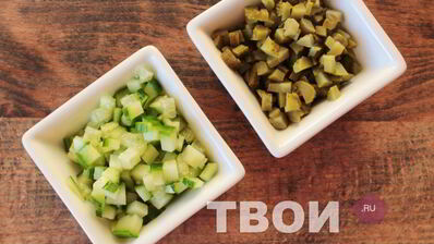 салат оливье с колбасой