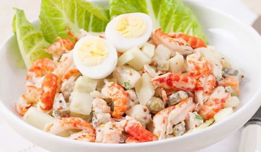 Рецепт салата оливье с раковыми шейками