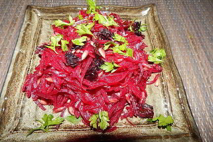 Салат из свеклы с черносливом