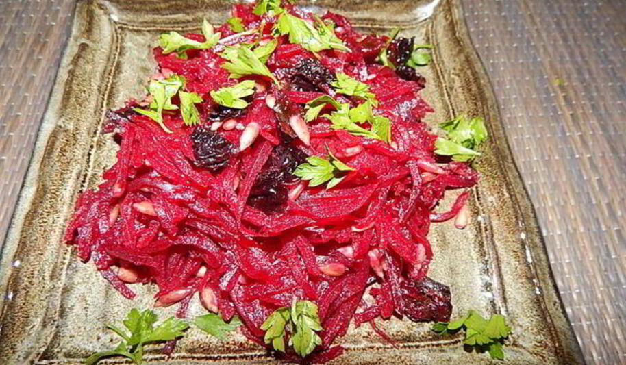 Рецепт салата из свеклы с черносливом