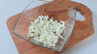 салат мимоза с сайрой