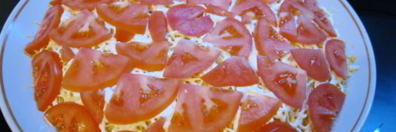 Сельдь под шубой из помидор