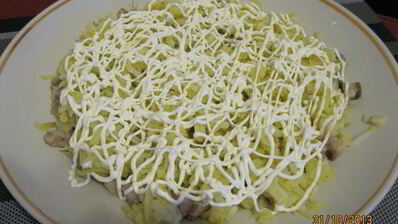 сельдь под шубой из помидор