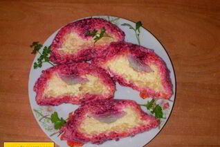 Сельдь под шубой рулетом