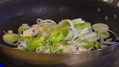 салат с чечевицей и грибами