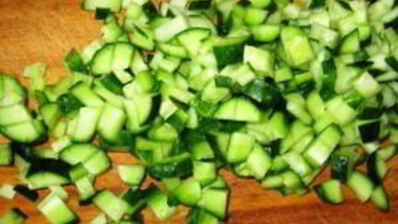 салат с копченым окорочком