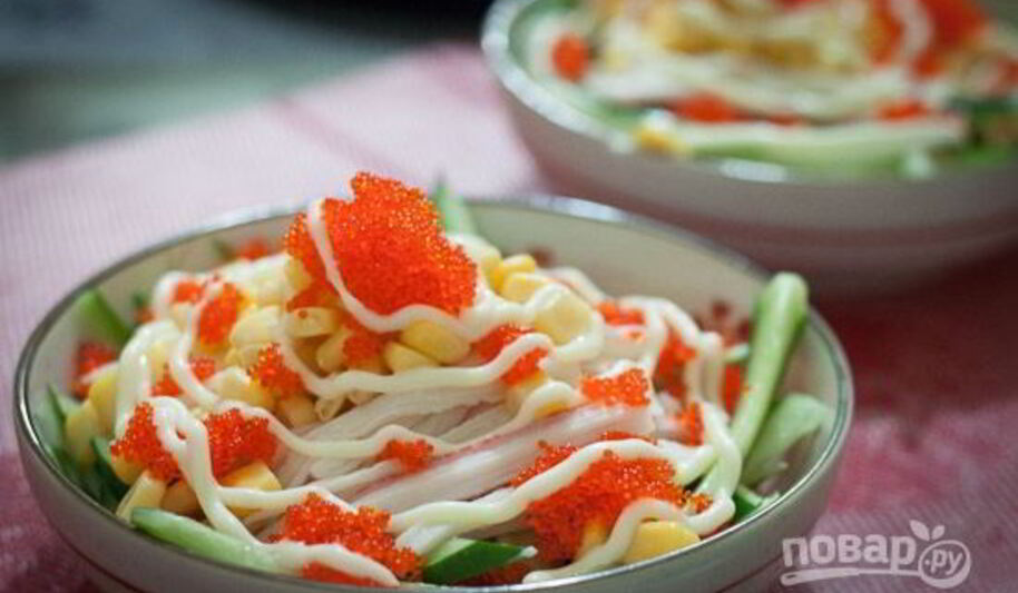 Рецепт салата с крабовыми палочками и свежим огурцом