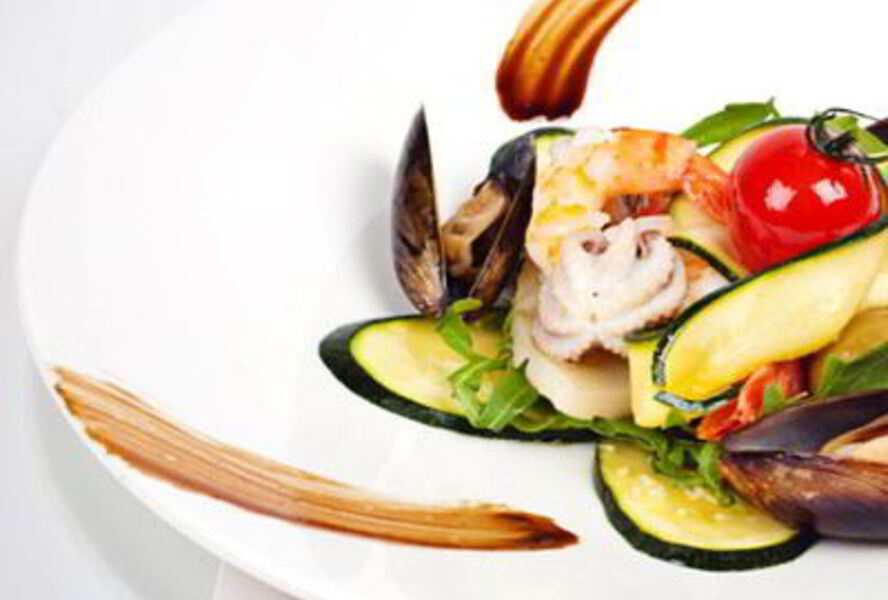 Салат с морепродуктами