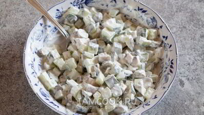 салат с селедкой и огурцами