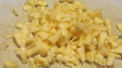 салат с тунцом и спаржевой фасолью