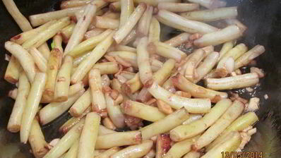 салат с тунцом и спаржевой фасолью