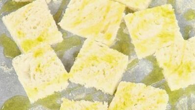 классический салат цезарь