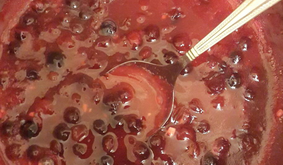 Рецепт клюквенного соуса для вторых блюд