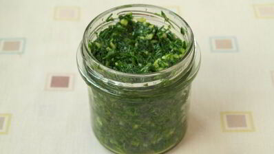 зеленый соус из шпината