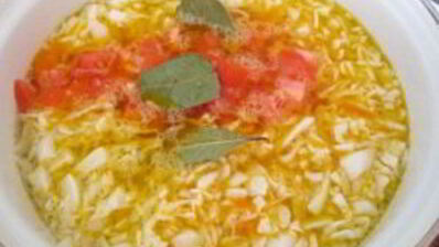 борщ с тушенкой