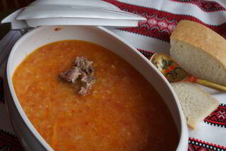 Капустник — украинский деревенский борщ