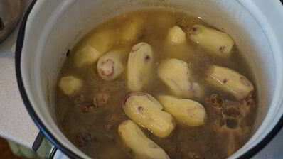 капустник — украинский деревенский борщ