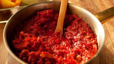 красный борщ