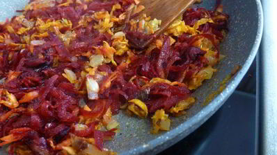 постный борщ с килькой в томате