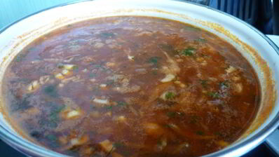 постный борщ с килькой в томате