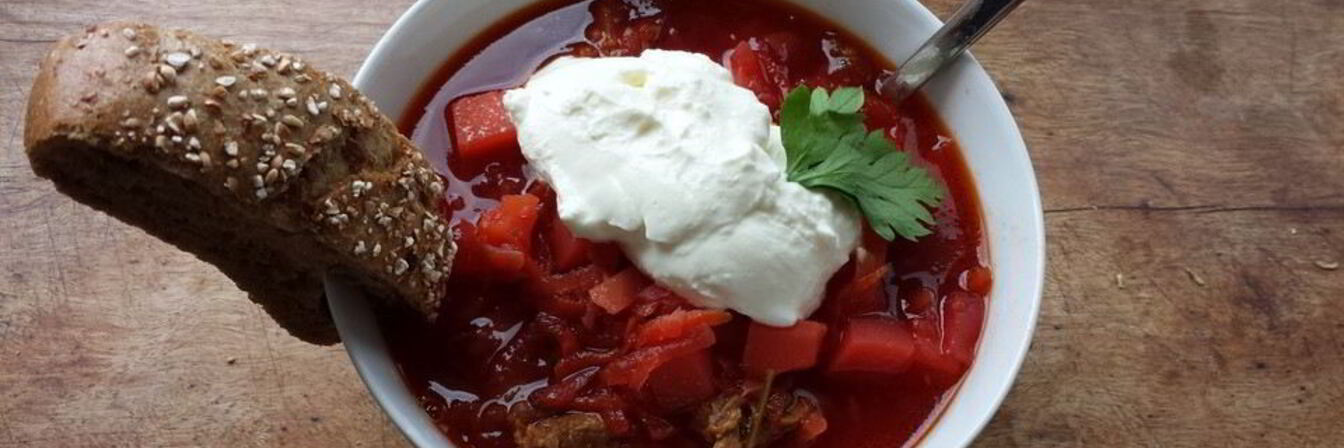 Простой борщ со свеклой