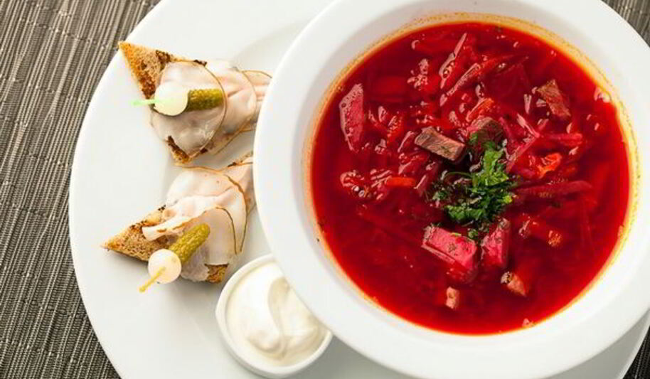 Рецепт украинского борща с говядиной и копченым салом