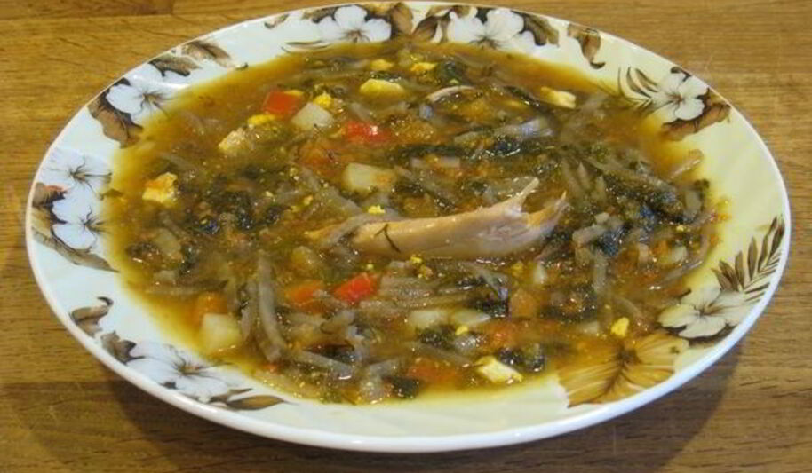 Рецепт зеленого борща с томатом