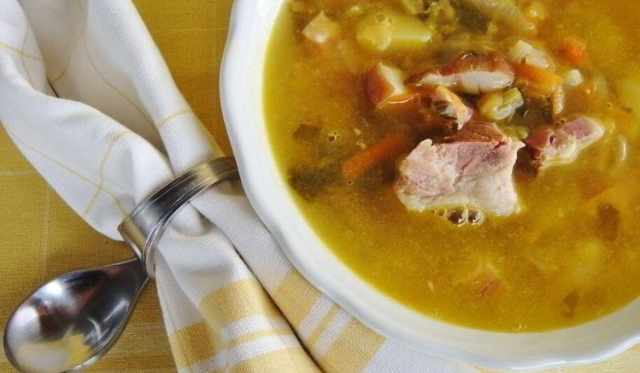 Рецепт горохового супа с беконом
