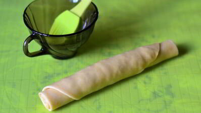 гороховый суп с чесночными рулетиками