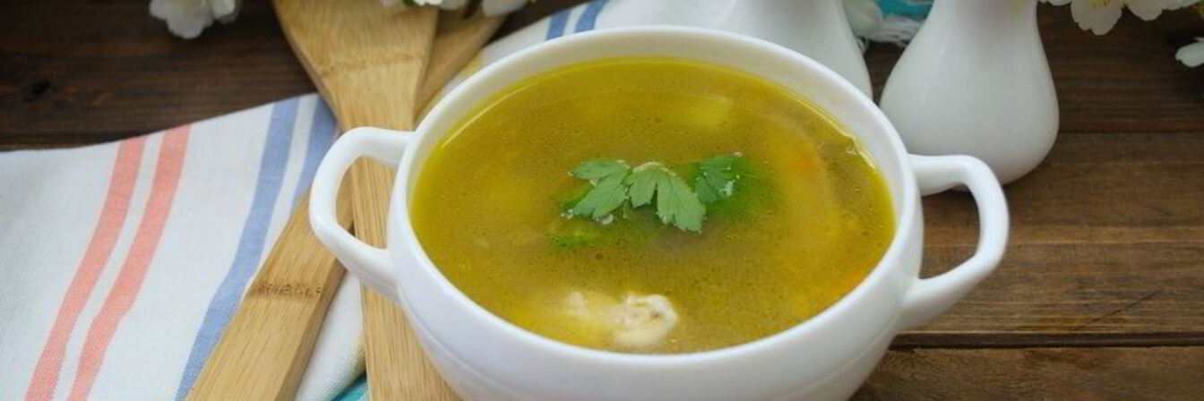 Гороховый суп с куриными крыльями