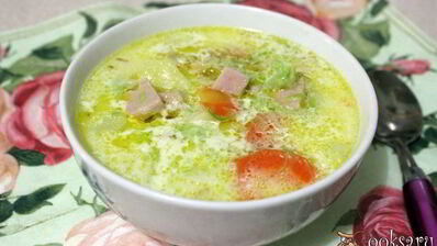 кабачковый суп с ветчиной и плавленным сыром