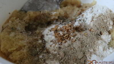 куриный суп с картофельными клецками и гречневыми хлопьями